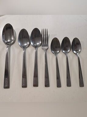 Nancy Prentiss Basketweave Design Cutlery Stainless Set of 7 Tapered Handle